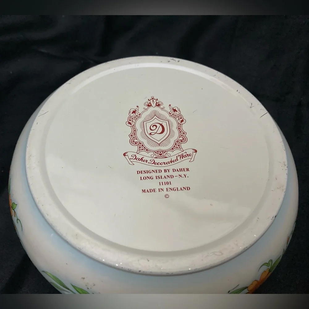Vintage Daher Decorative Ware Floral Butterfly Lidded Tin